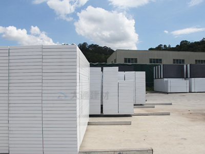 大通建材施工圍擋一般多少錢一米？批發(fā)有優(yōu)惠嗎？